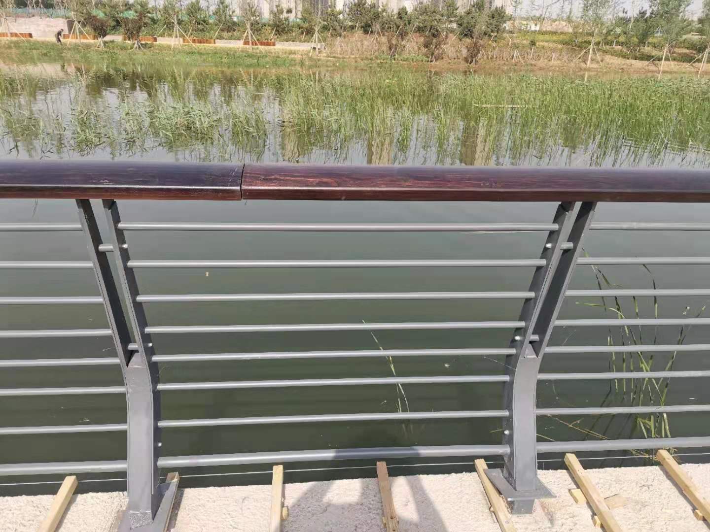 吕梁市桥梁防撞护栏景观护栏 - 排名